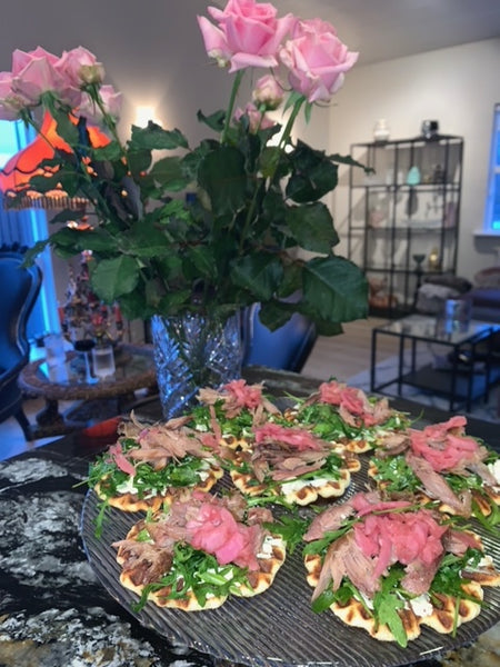 Syndsamlega góður veislubiti - Andar confit canapé
